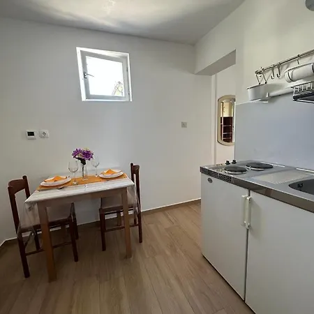 Apartman Morosini Biograd Na Moru